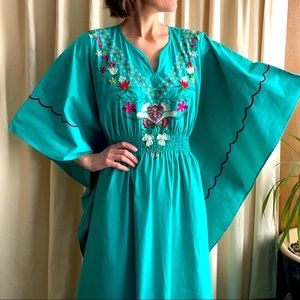 👀 Incredible Vintage J. Peterman Embroidered Caftan Dress 👀